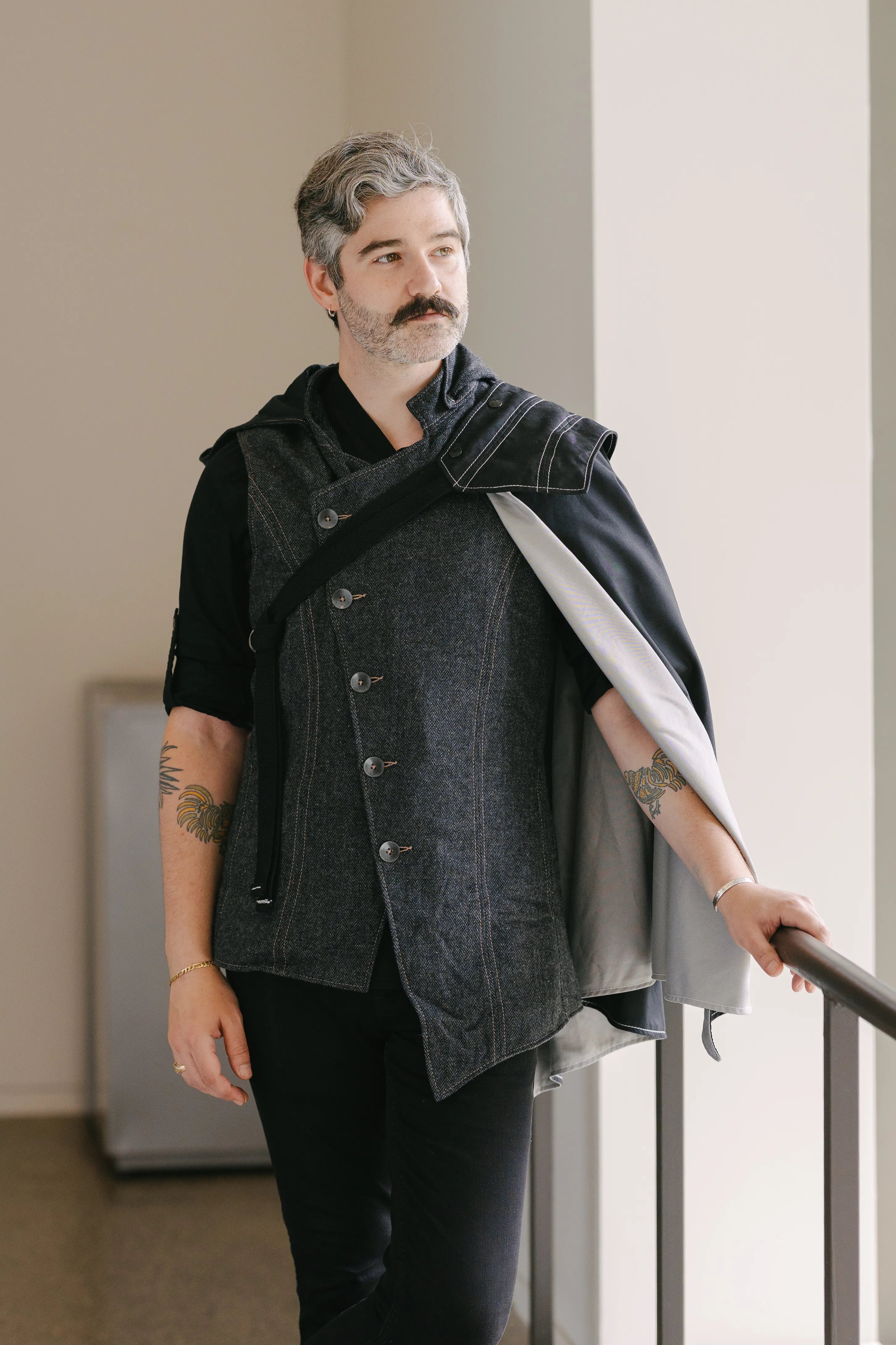 Marquis Cape - Wolf Moon [Unifit]