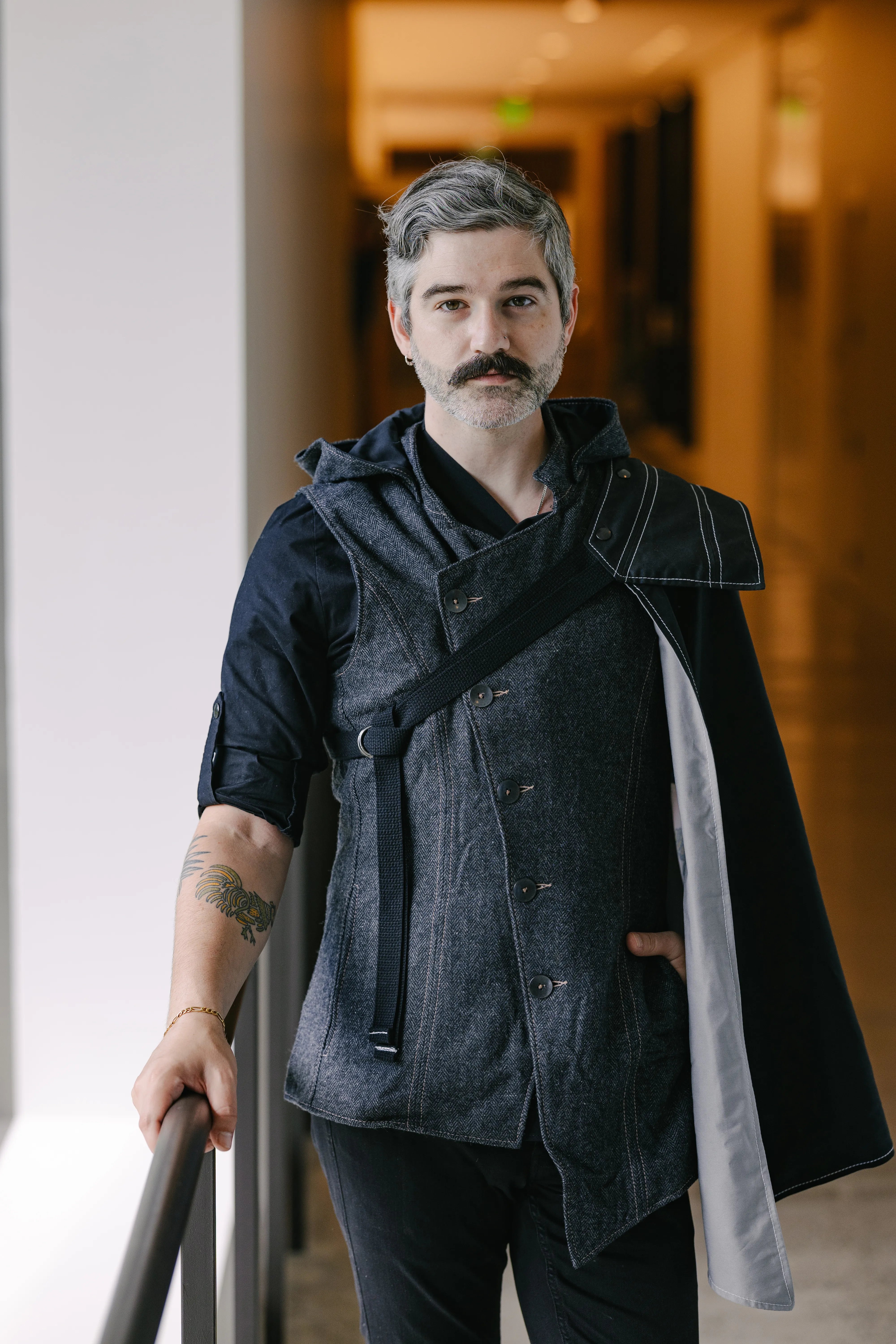 Marquis Cape - Wolf Moon [Unifit]