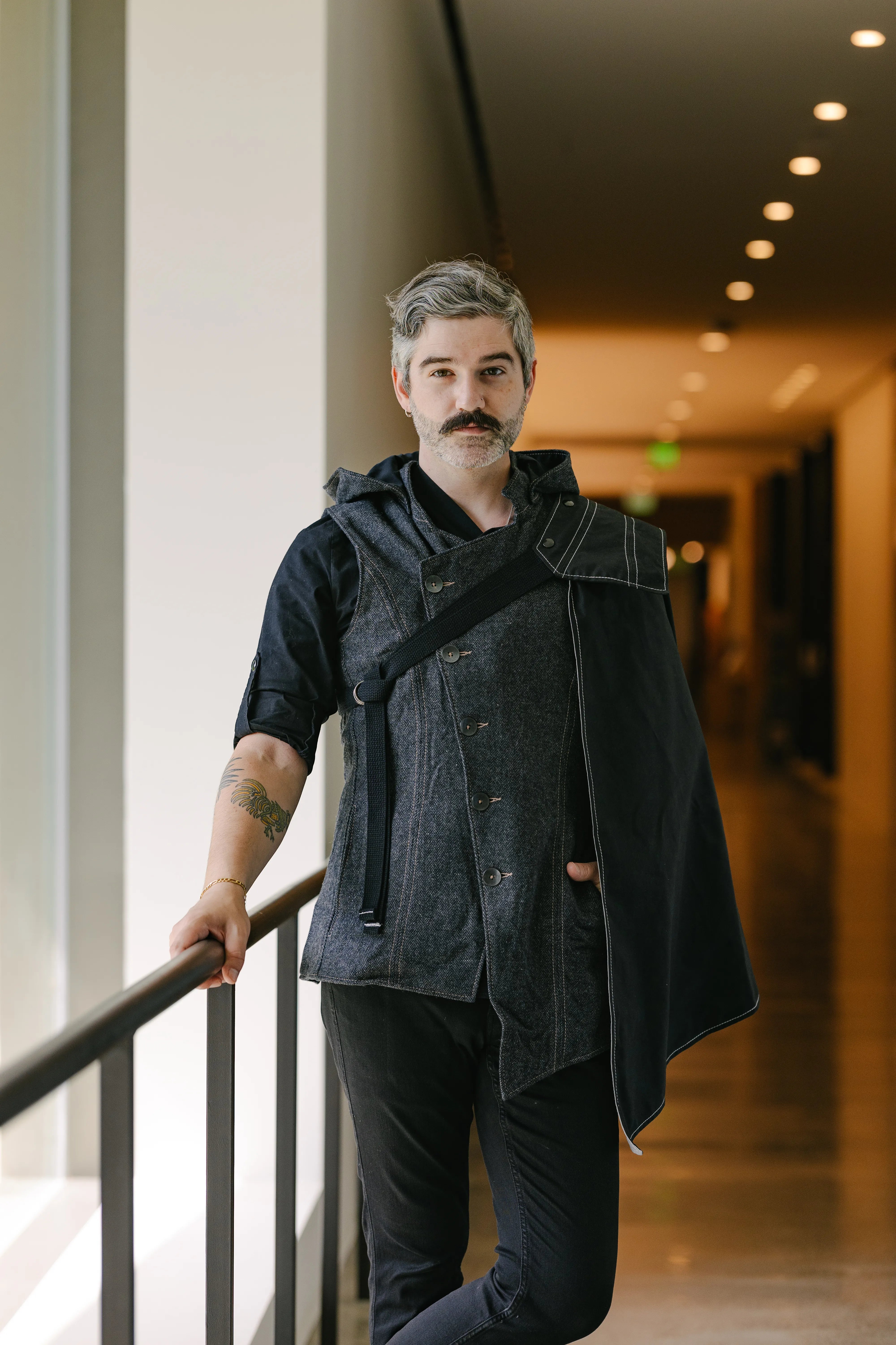 Marquis Cape - Wolf Moon [Unifit]