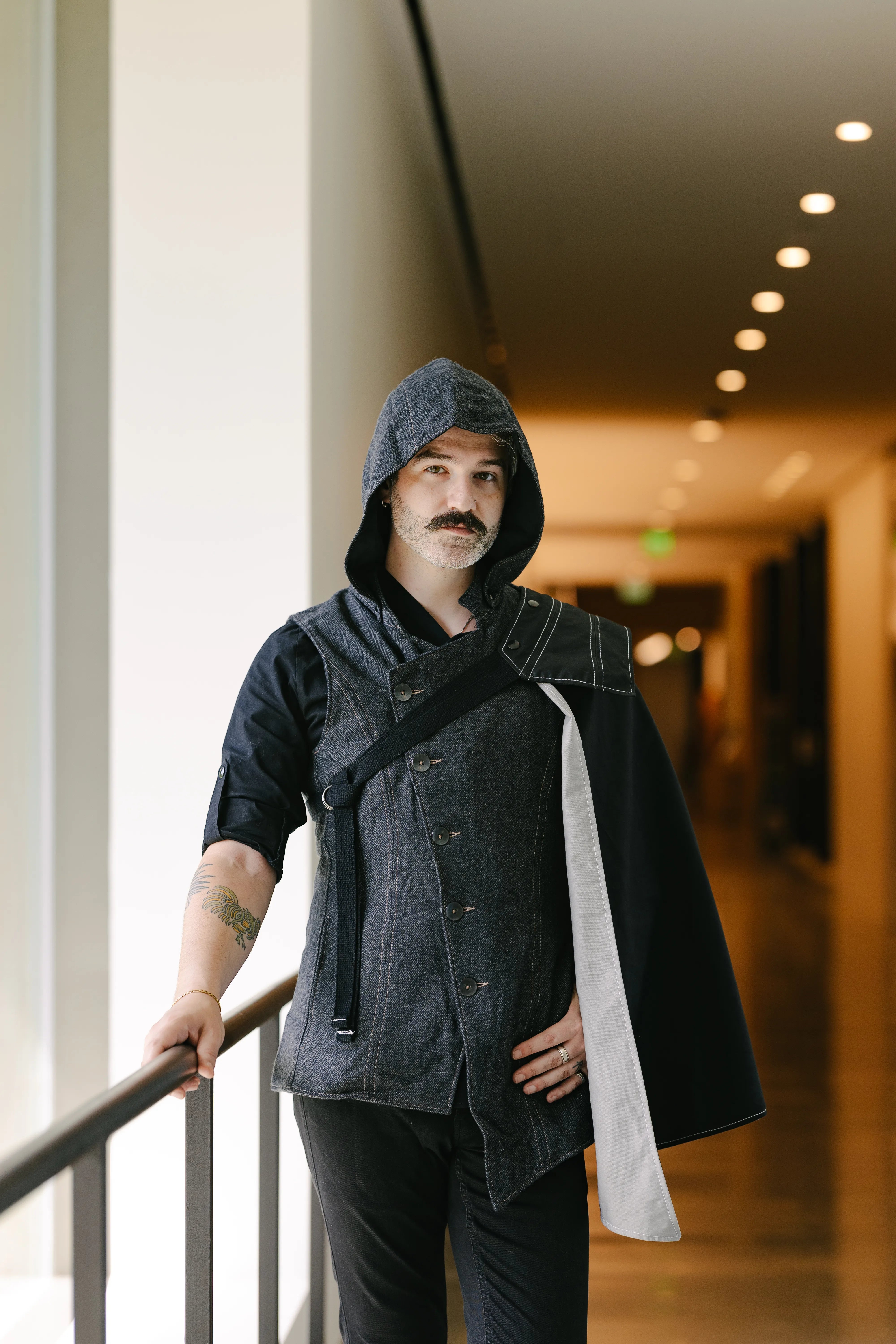 Marquis Cape - Wolf Moon [Unifit]