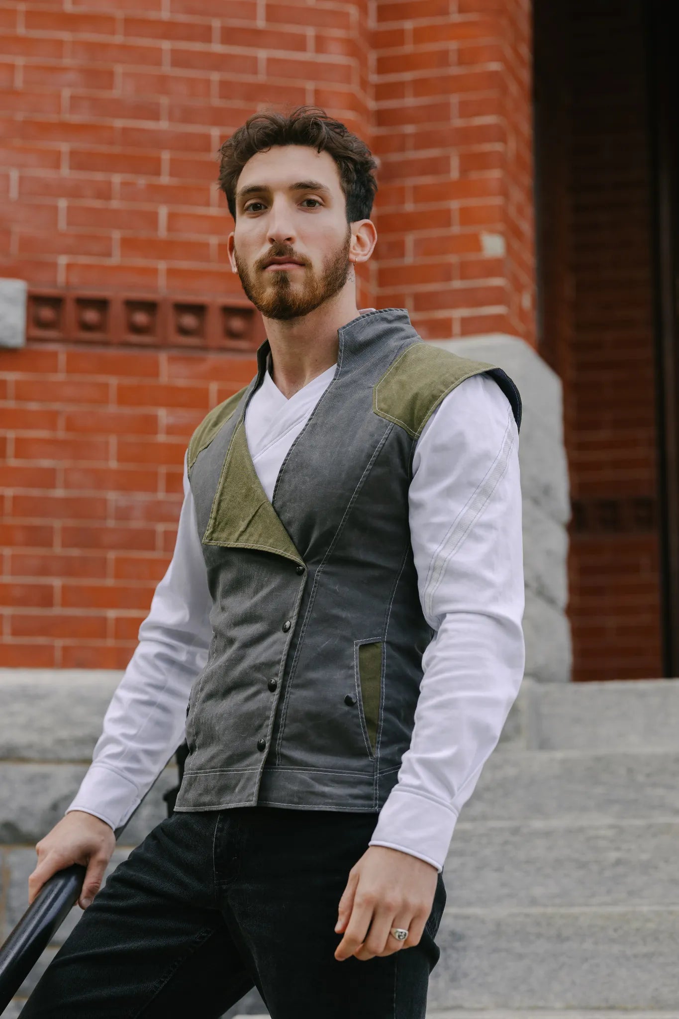 Smuggler Vest - Verdant Twilight [Mens]