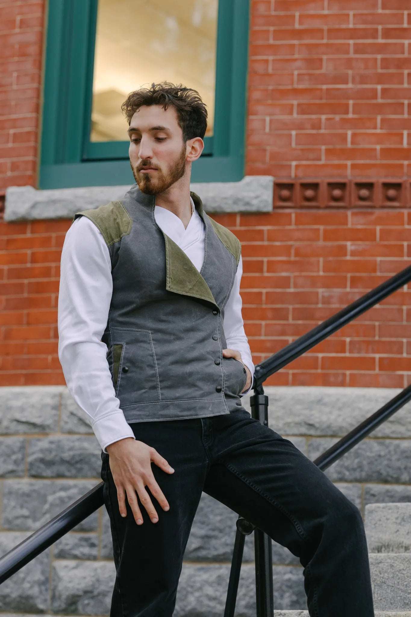 Smuggler Vest - Verdant Twilight [Mens]