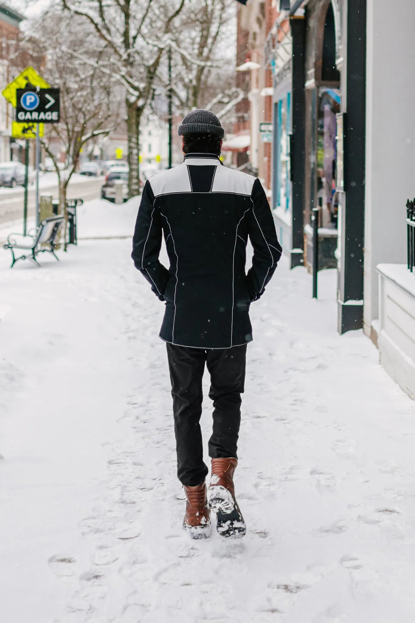 Augment J6 - Blacksword [Mens]