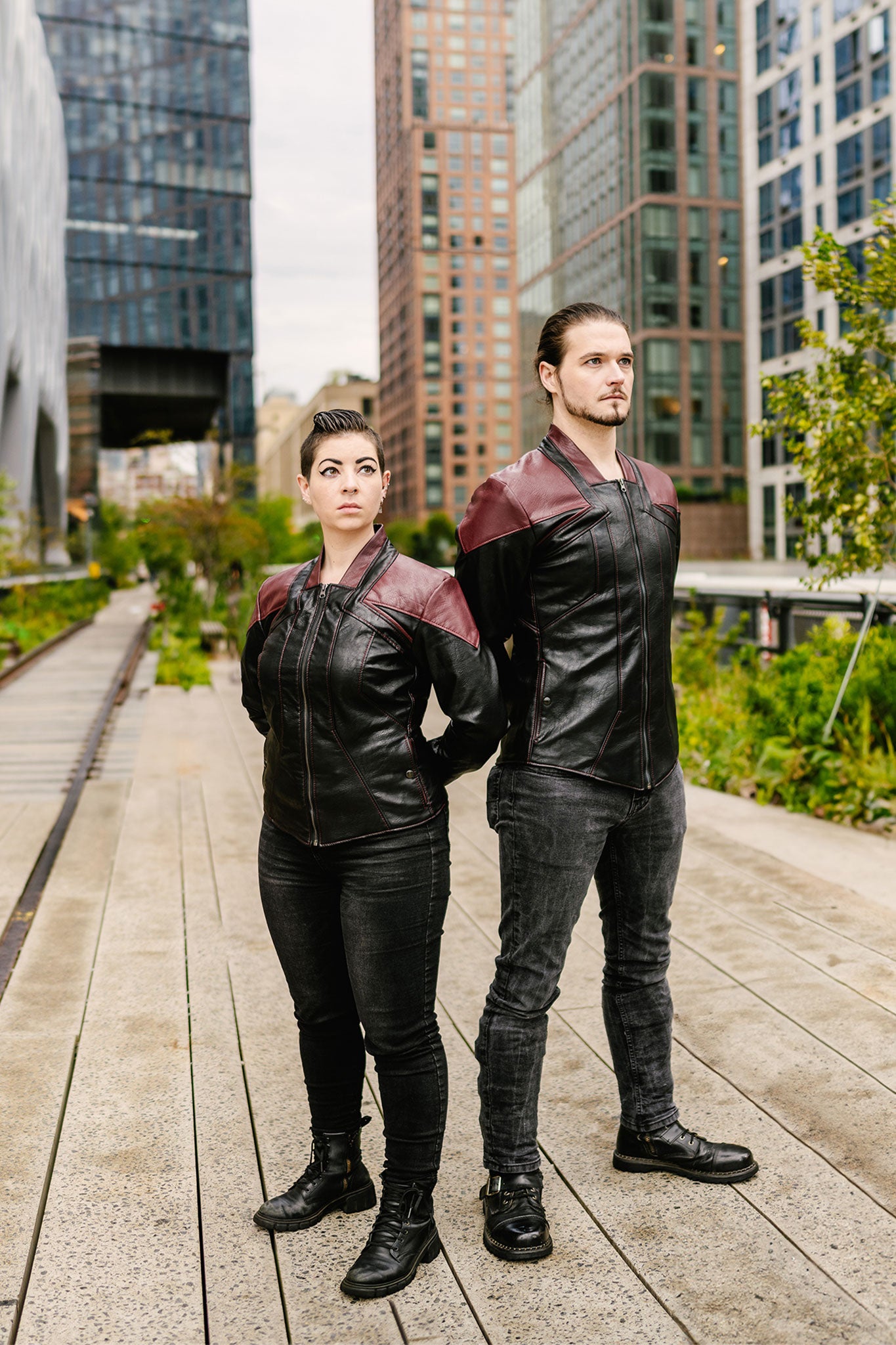 Starfleet 2401 - Command Red [Womens]